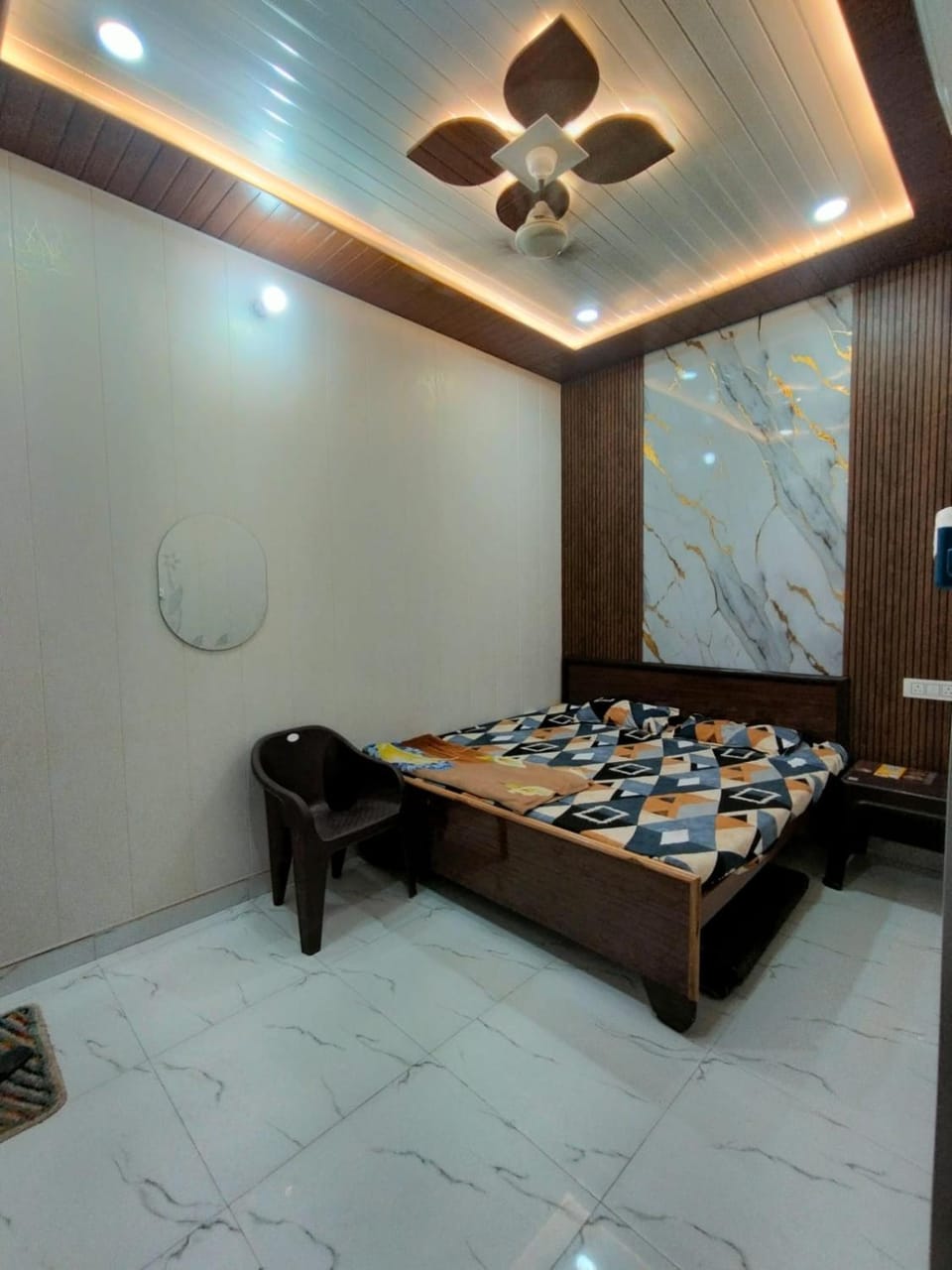 Maa janki guest house"5 min walking distance from ram mandir " Vacation rental in Uttar Pradesh