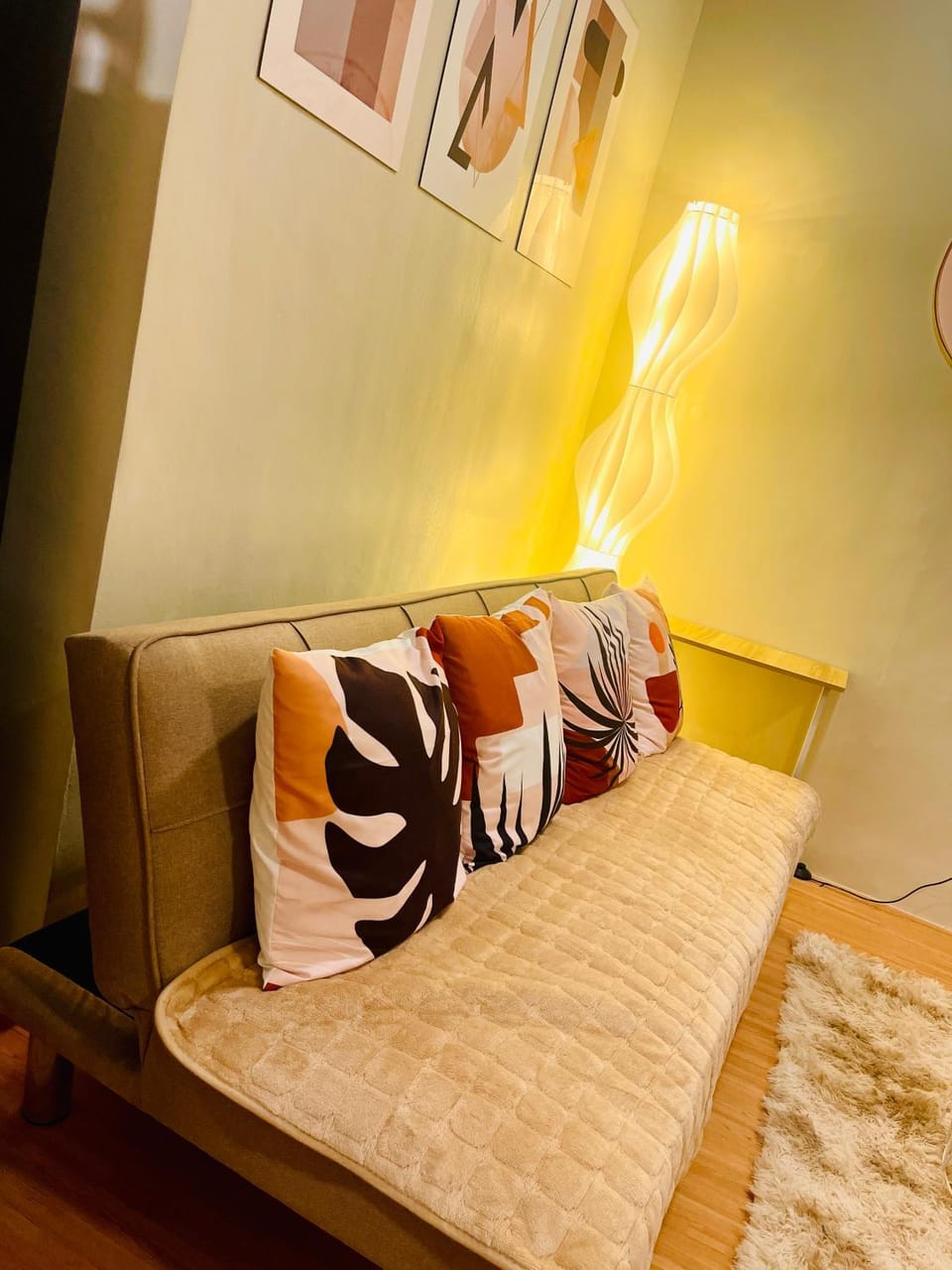 Bed, Living room, Seating area