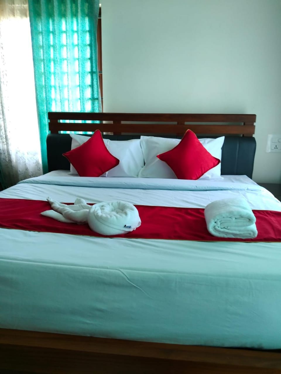 Goldan Misty Heaven Apartment in Kerala