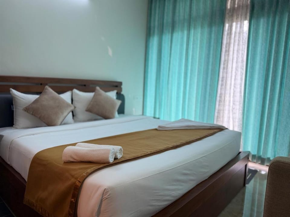 Goldan Misty Heaven Apartment in Kerala