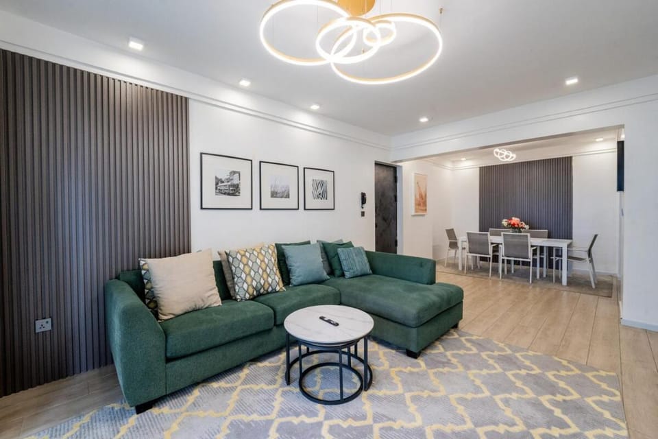 Airport 3BR Suite near JKIA SGR w Pool Gym Apartment in Nairobi County