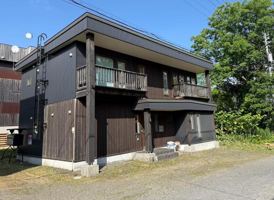 Ohana Chalet House in Niseko