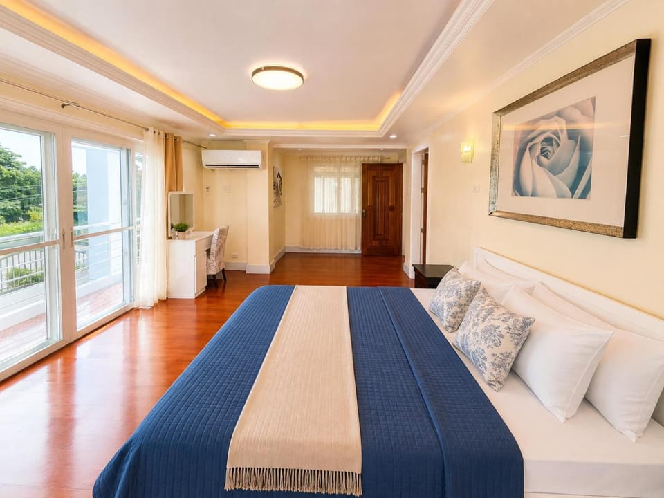 Dolores Cabin & Breakfast Cabin in Lapu-Lapu City