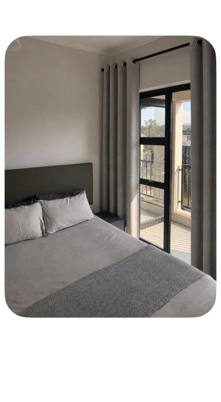 The Hide at kikuyu life style centre, balwin property Apartment in Sandton