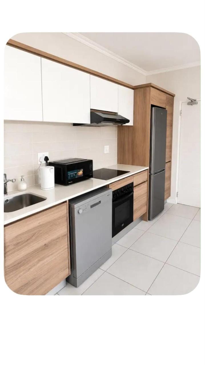 The Hide at kikuyu life style centre, balwin property Apartment in Sandton