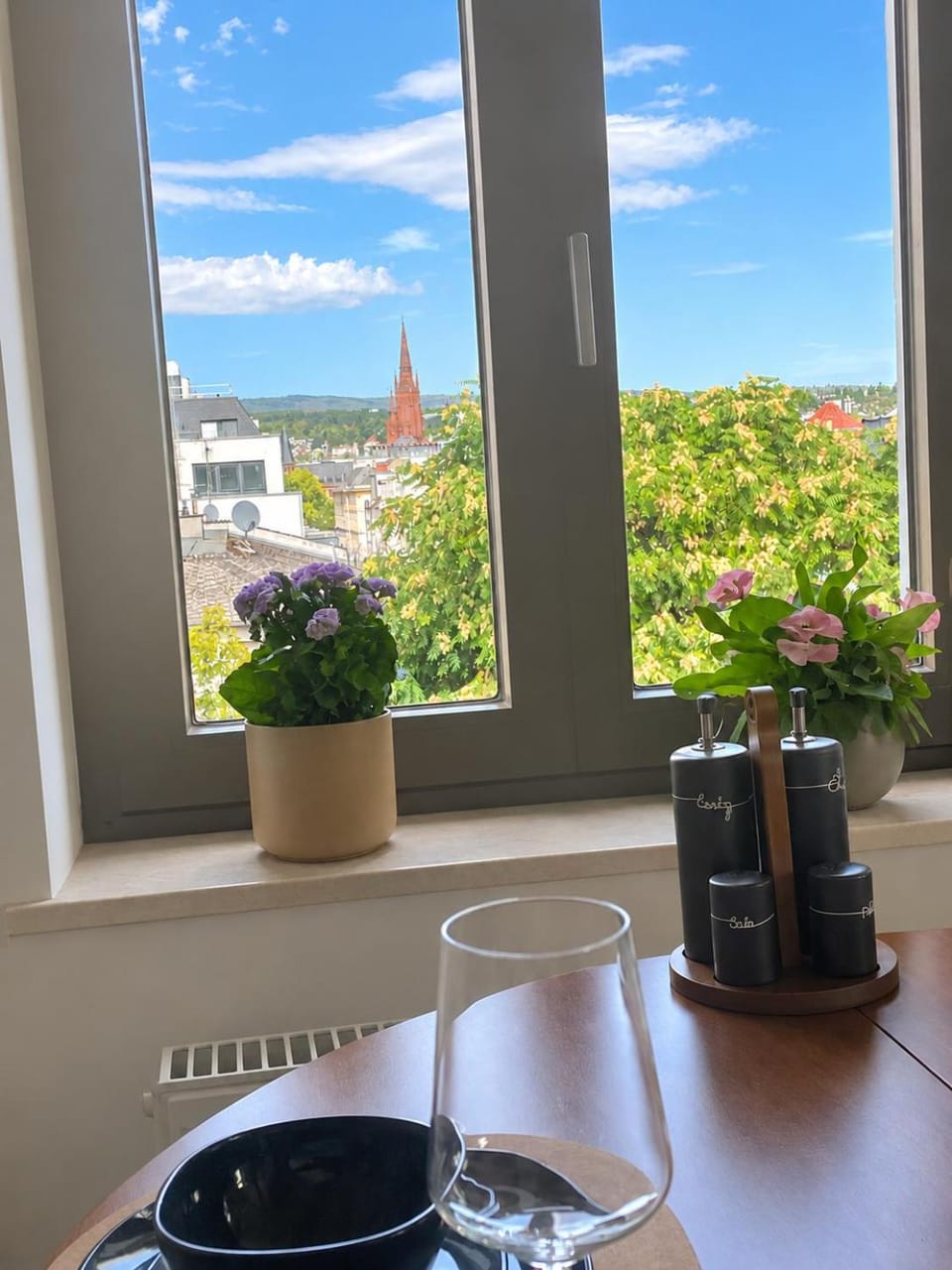 Modernes City-Apartment mit Panoramablick Apartment in Wiesbaden
