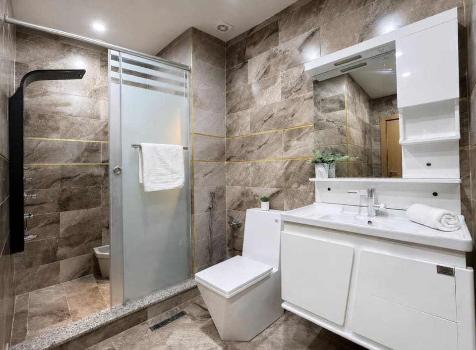 Shower, Bathroom