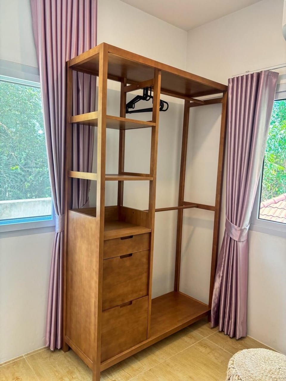 wardrobe