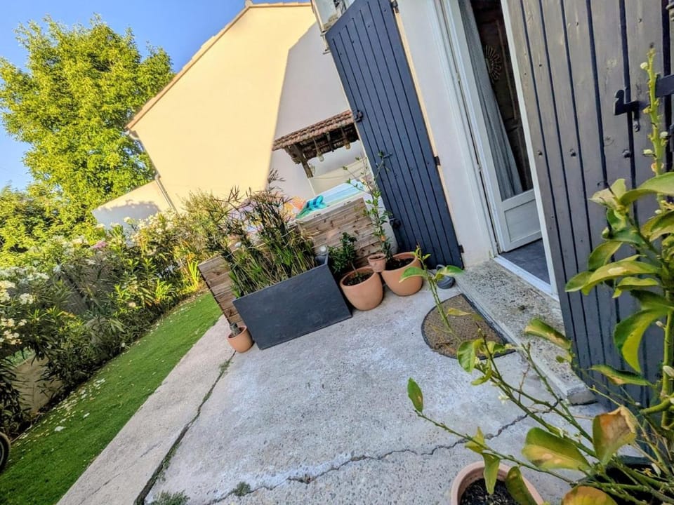 la parenthèse Apartment in Villeneuve-lès-Avignon
