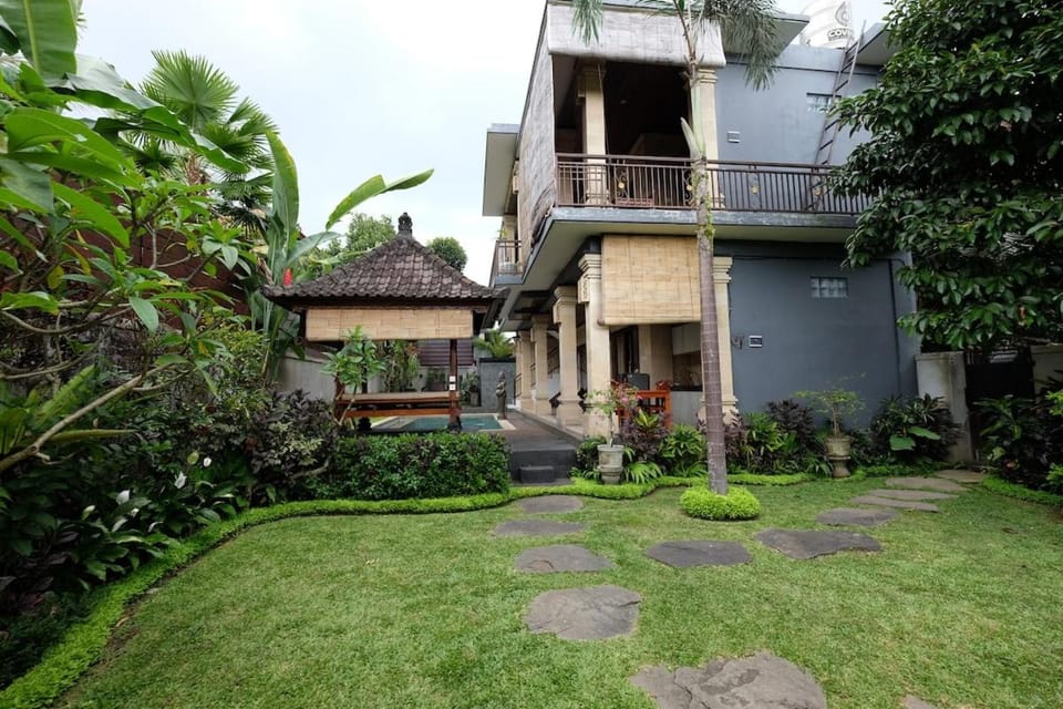 Property building, Garden