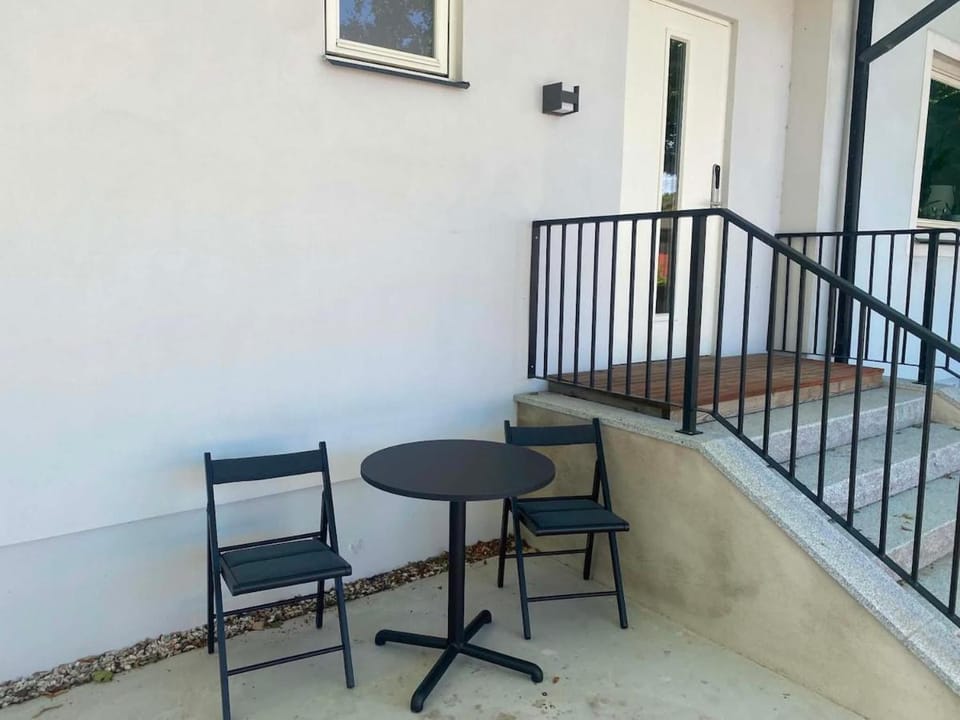 Bright & Cozy Apartment Close to Visby Apartment in Visby
