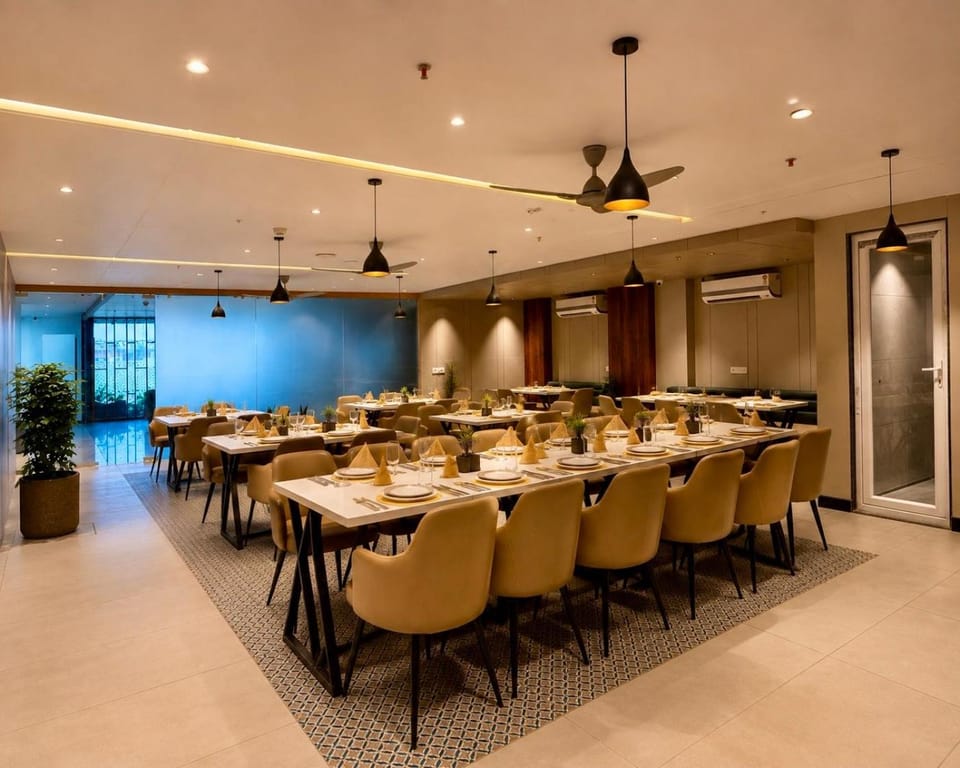Restaurant/places to eat, Restaurant/places to eat