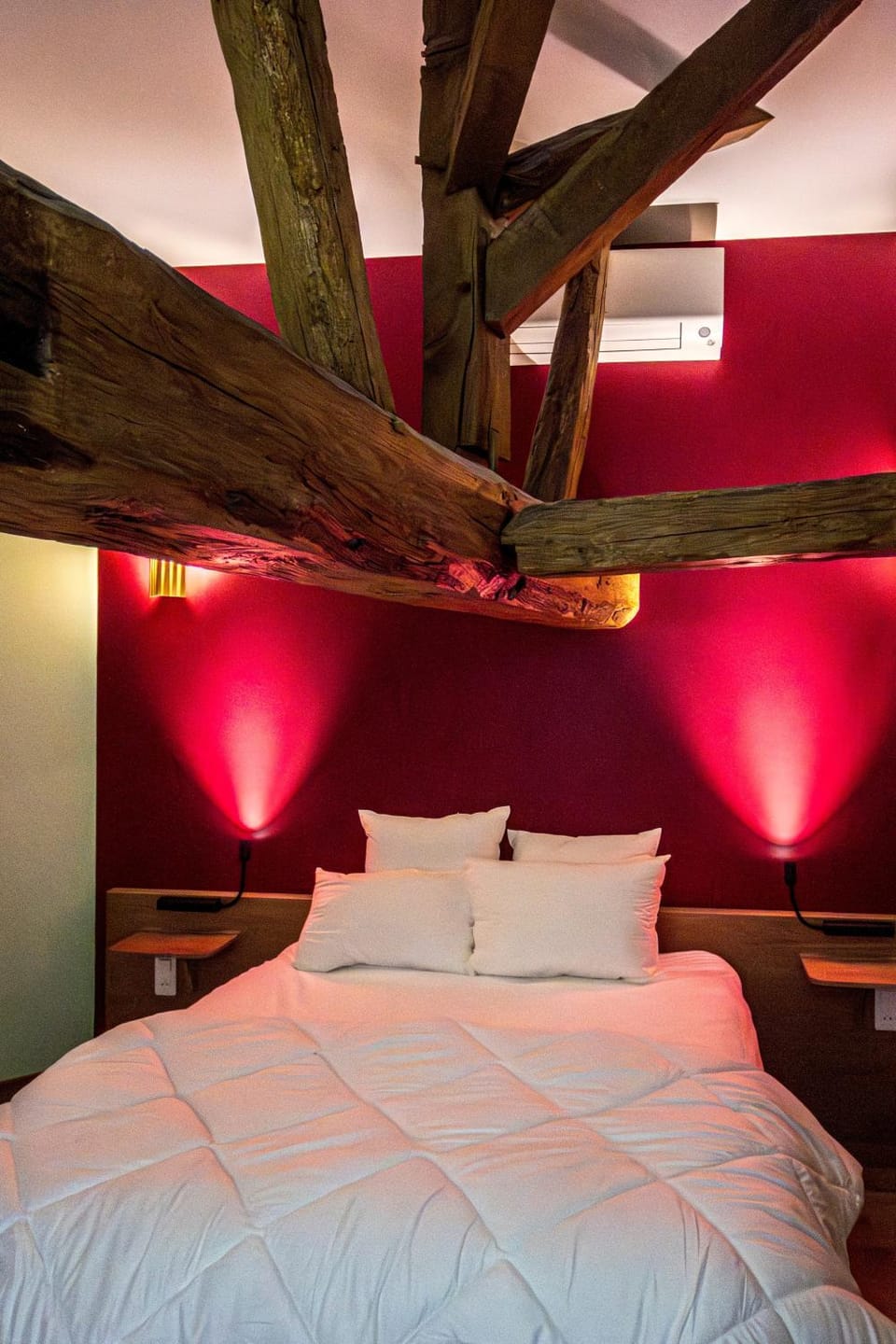 Property building, Living room, Bedroom