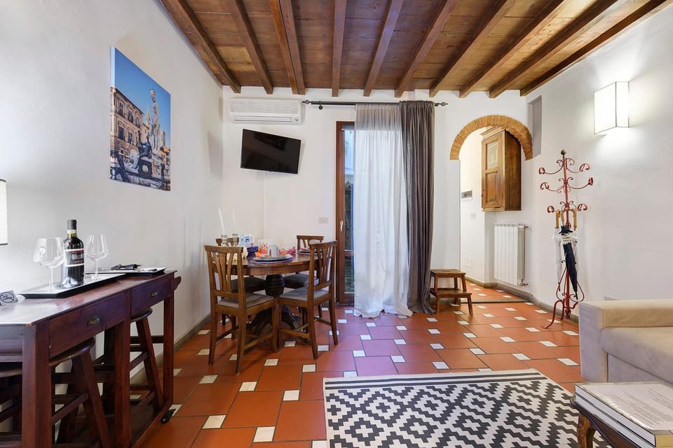 Giulia Suite - Cipriani's House House in Florence