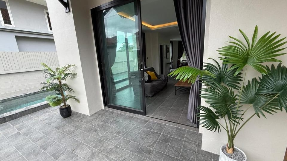 Baan 8 Trop Escape Aonang Private Pool Villa Villa in Krabi Changwat