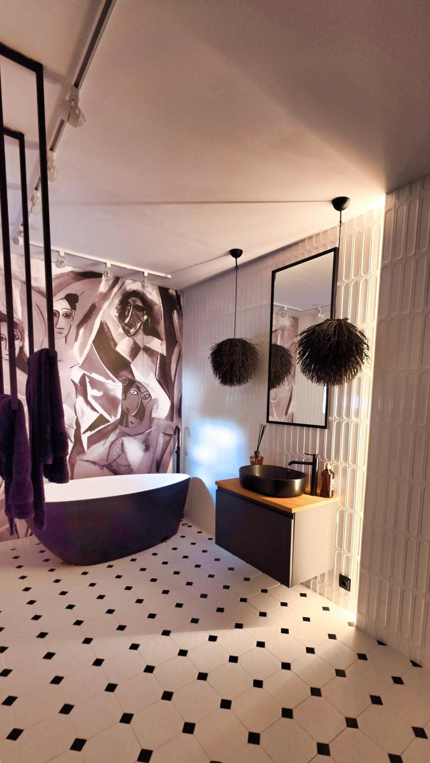 Bathroom, Bath