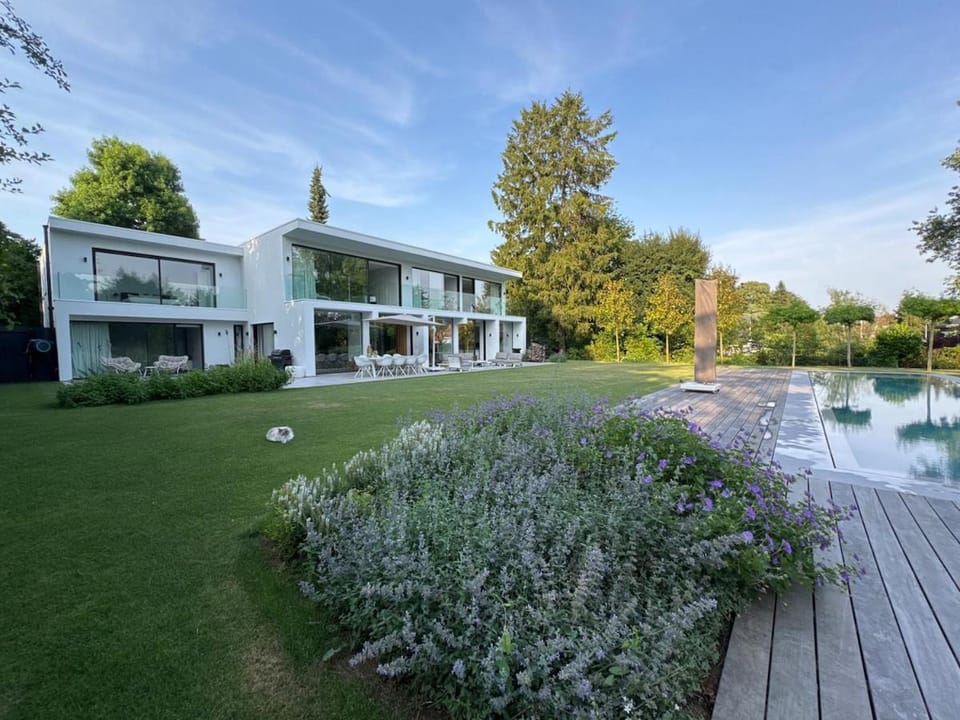 Villa moderne 5 ch bureau piscine parking Villa in Flanders