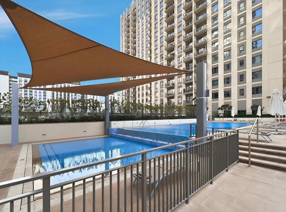 Bright 1BR Apartment in Park Heights 2 Dubai Hills Apartment in Dubai