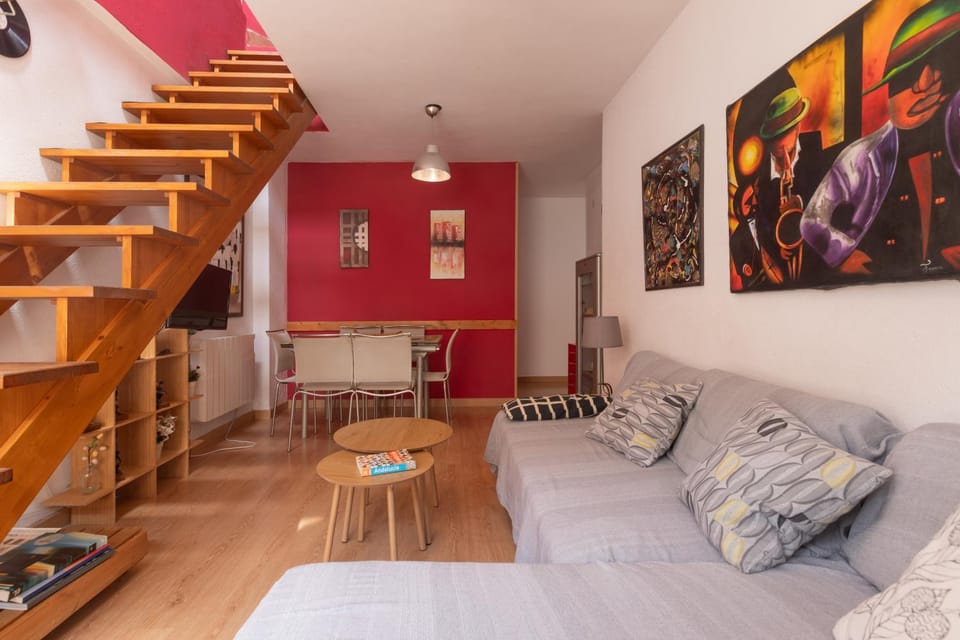 TV and multimedia, Living room, Dining area, heating, air conditioner