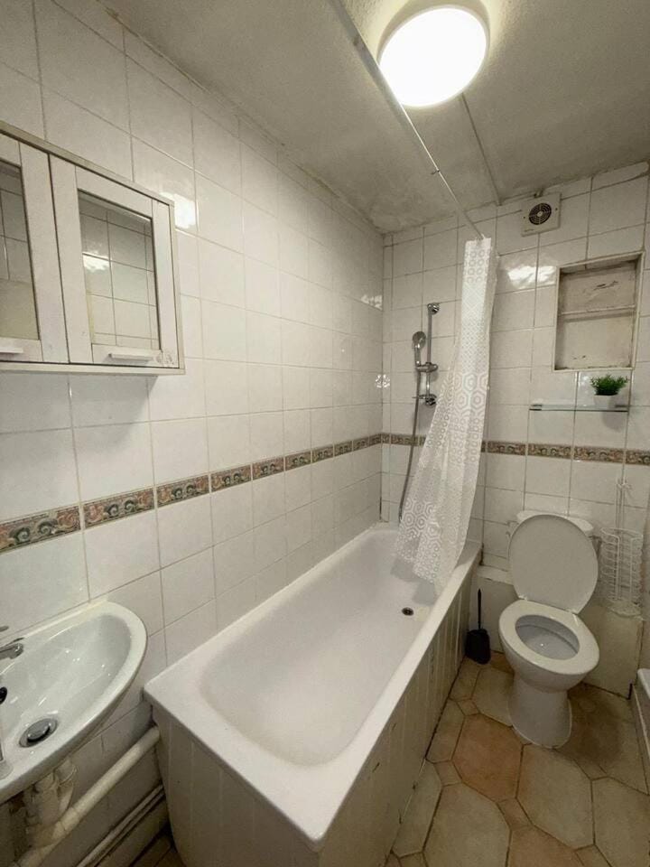 Tranquil 1BD in Enfield Apartment in Enfield
