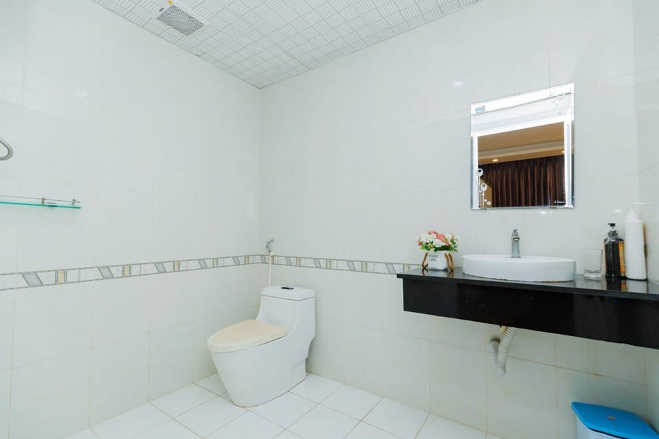 Toilet, Bathroom