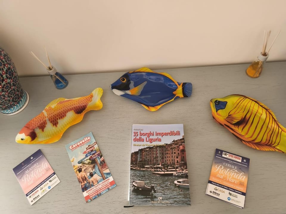 Sea View Apartment Just A Few Steps House in Laigueglia