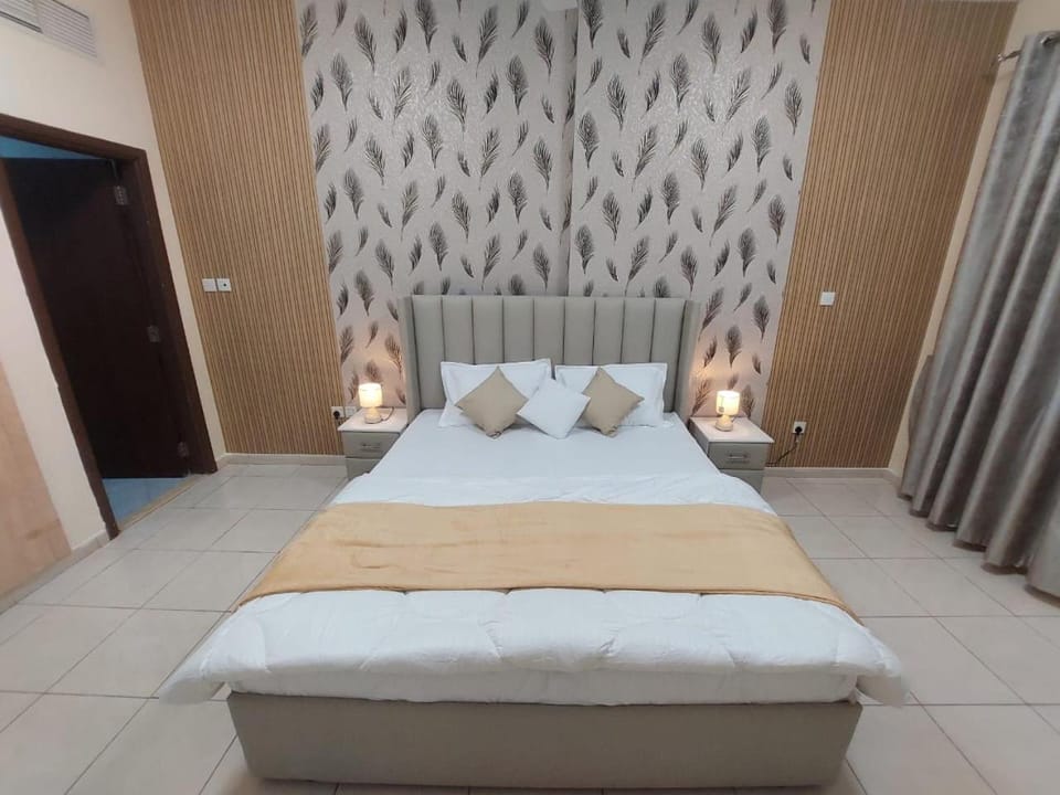 Emirates cluster Apartment in Dubai