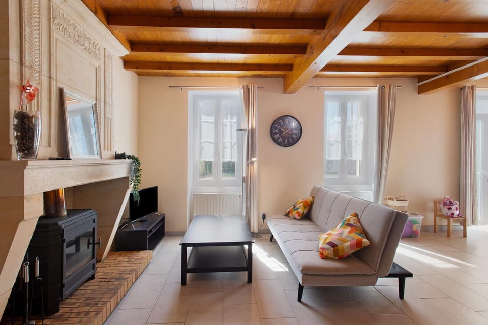 Property building, Living room