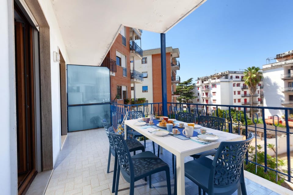 Balcony/Terrace, Balcony/Terrace