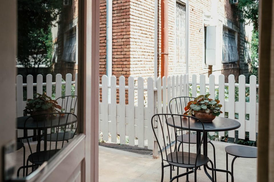 2BR house in Vake steps to Vake Park - Wehost House in Tbilisi, Georgia