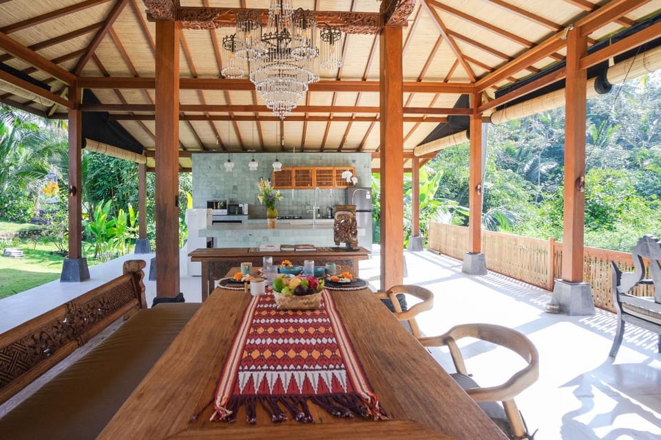 Mila ubud Villa in Tampaksiring
