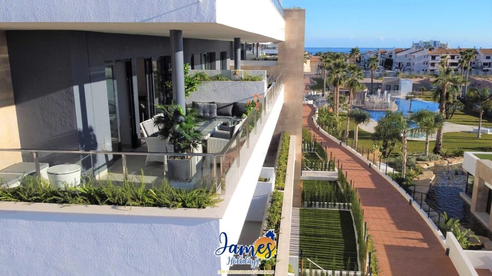 Day, Balcony/Terrace, Swimming pool