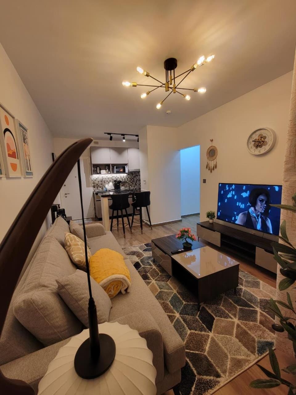 1 bedroom Prime suite with pool and gym access Bed and Breakfast in Kenya