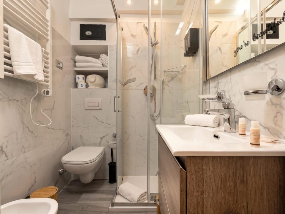 Homeby - The 6th, Studio Apartment Porta Venezia Apartment in Milan