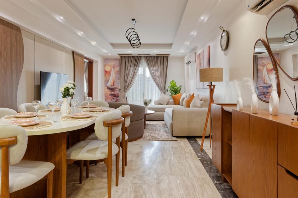 TV and multimedia, Living room, Dining area