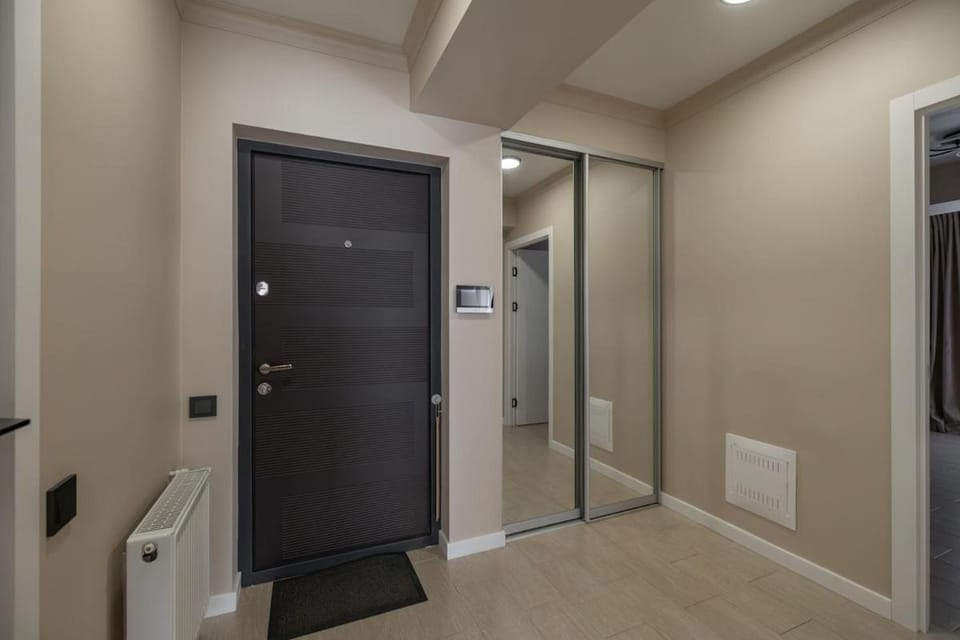 Stylish 2BR Near Mall Moldova Apartment in Chișinău