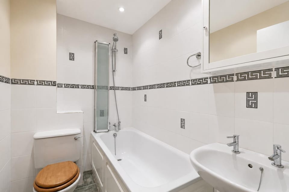 Islington-Arsenal budget apartment free parking Apartment in London Borough of Islington