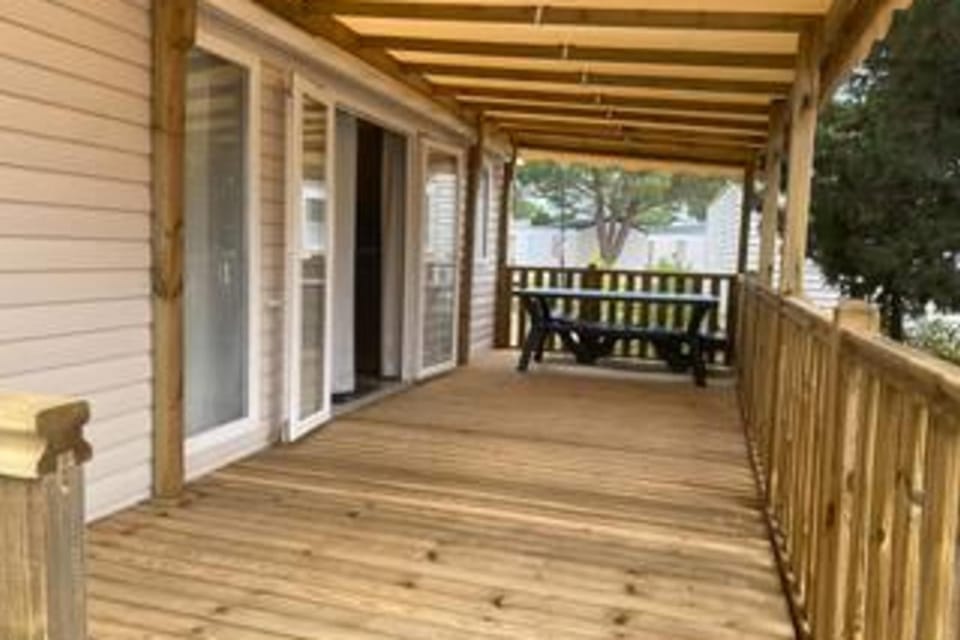Mobilhome 8 personnes Camping Mar Estang House in Canet-en-Roussillon