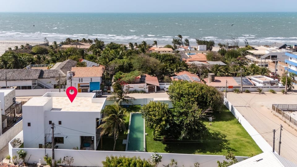 Garden, Sea view, Street view, Location