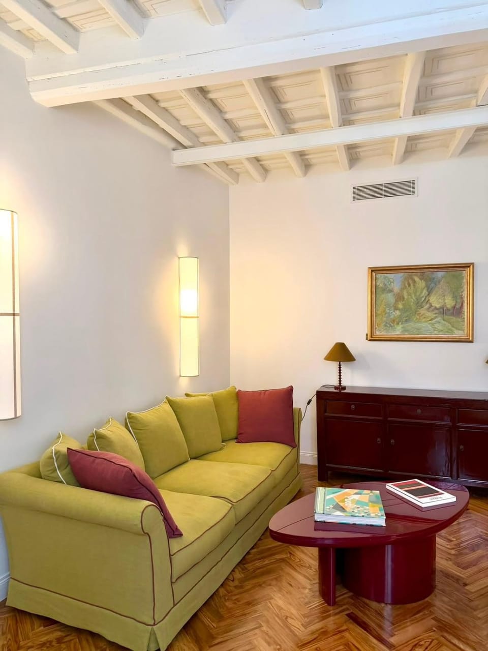 Living room, Seating area