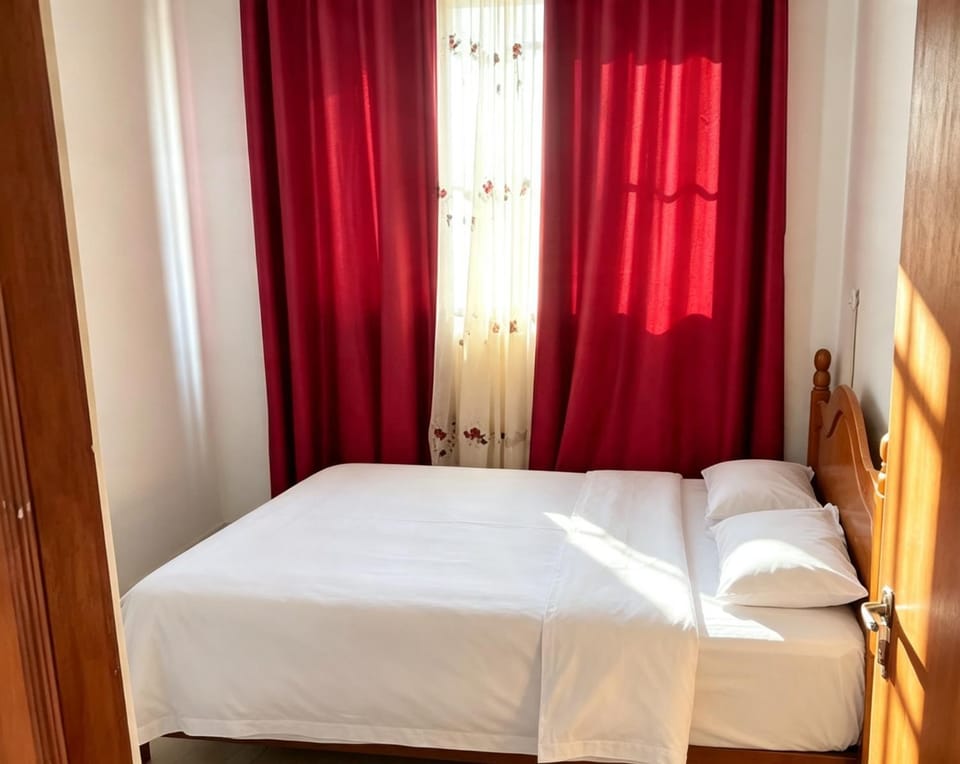 New Look Holiday Bungalow Bed and Breakfast in Central Province