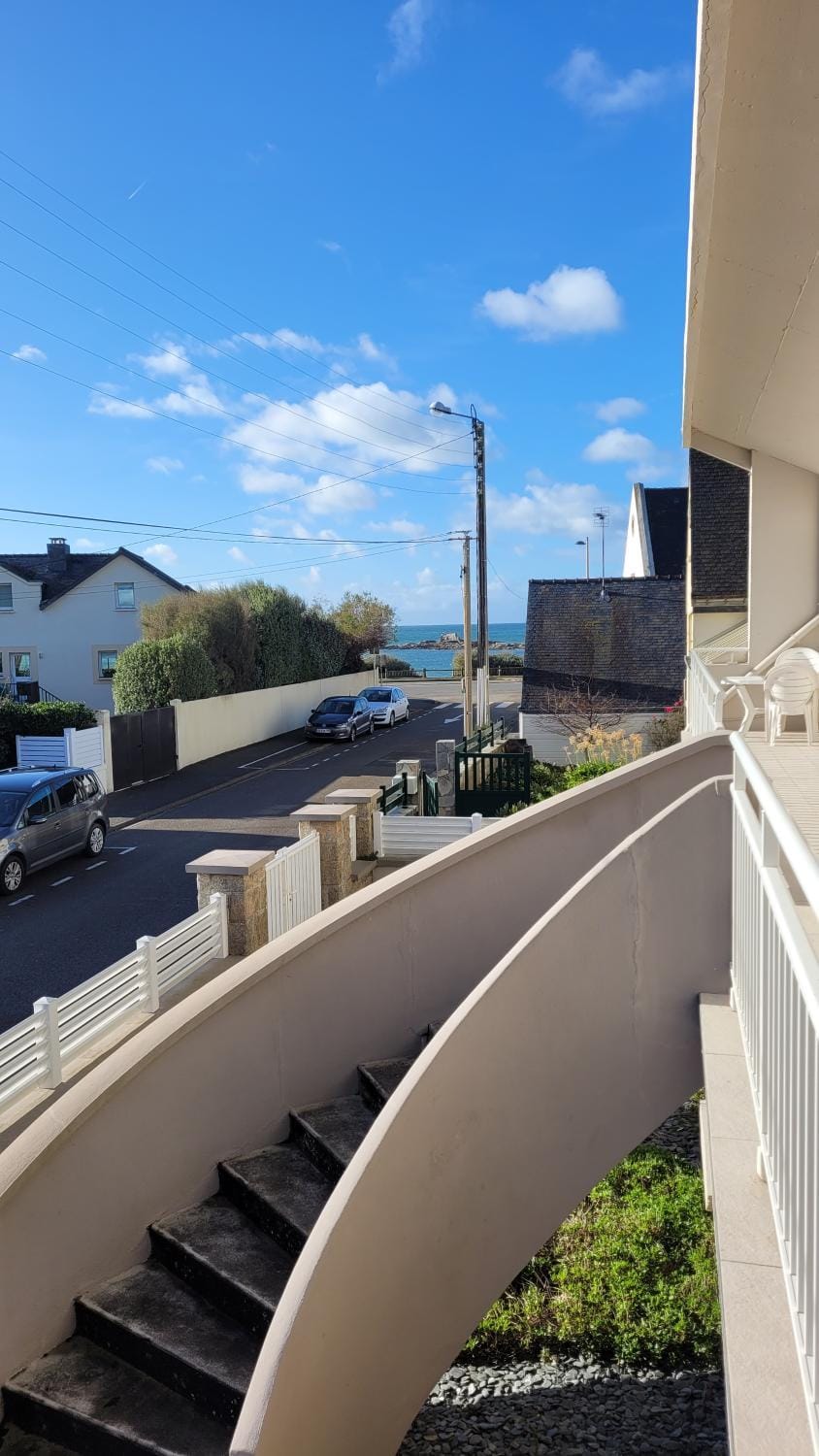 T3 Houat - 50 m de la plage de Fort Bloqué Ploemeur Apartment in Ploemeur