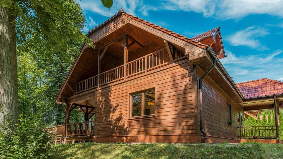 Mazurska Willa nad Jeziorem Villa in Poland