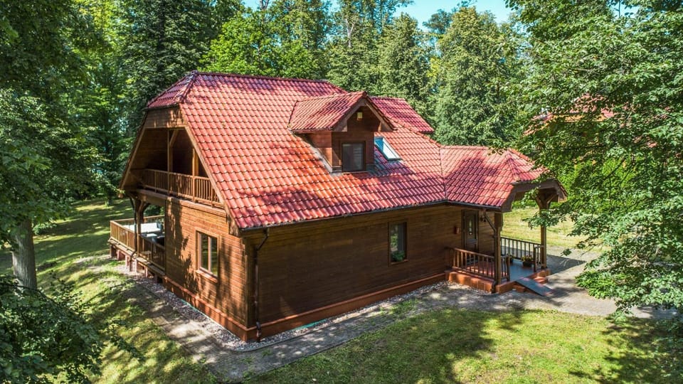 Mazurska Willa nad Jeziorem Villa in Poland