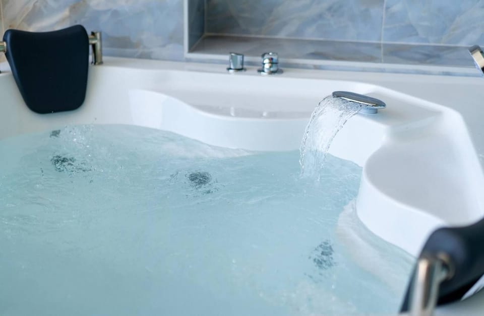 Bathroom, Bath