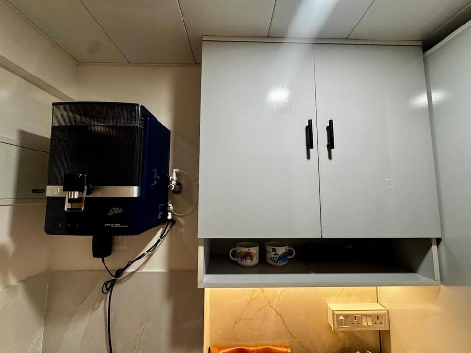 The Blue Sky Studio on 27th Floor with Balcony Apartment in Pune