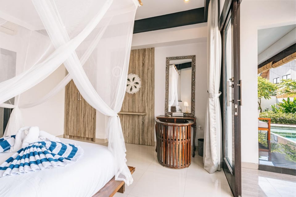 Bed, View (from property/room), Photo of the whole room, Bedroom, air conditioner