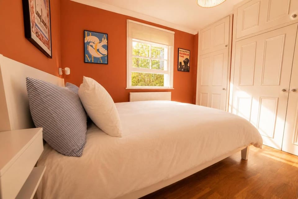 Bed, Bedroom, wardrobe