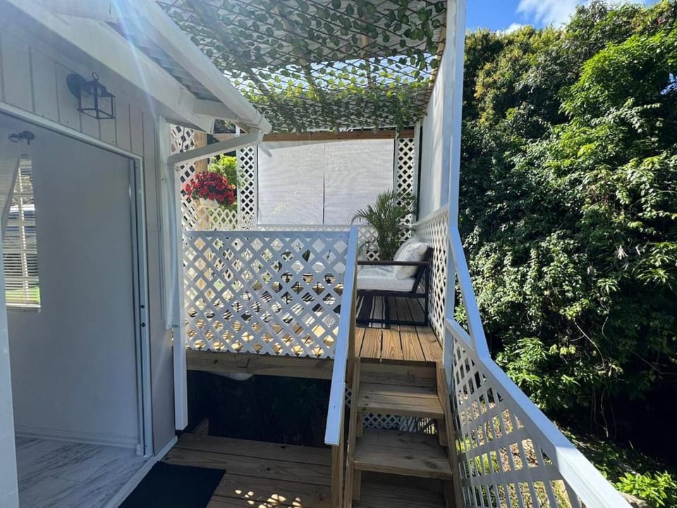 New entire tiny house! Just minutes from Beach! House in Fajardo