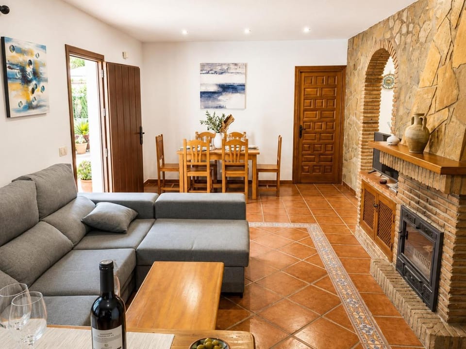 Communal lounge/ TV room, Living room